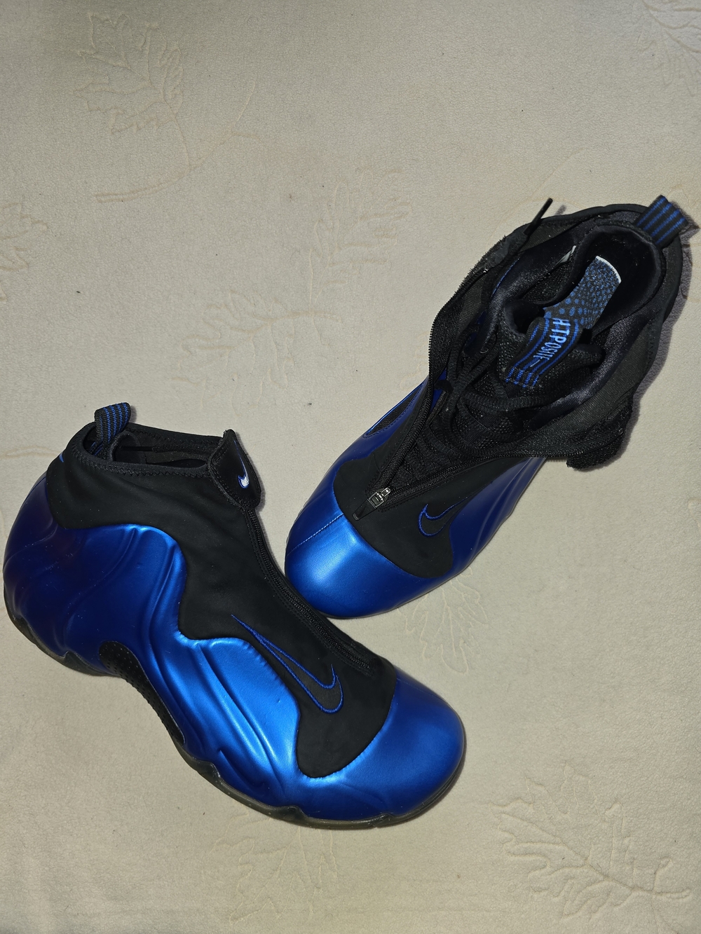 Nike AIR FLIGHTPOSITE Men’ Blue and Black Foamposite Sneakers